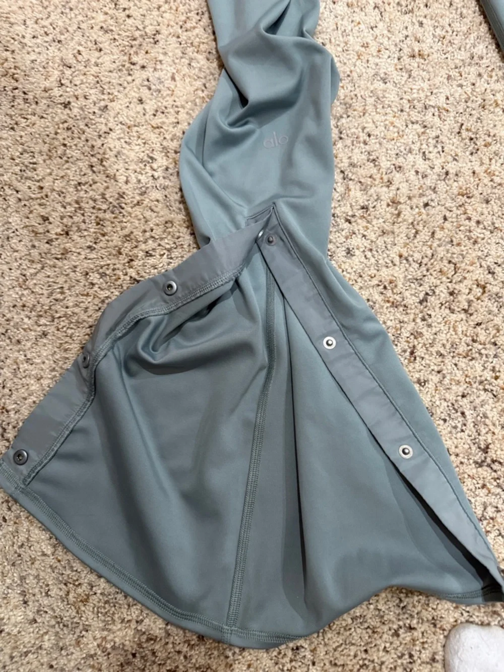 High-Waist Flared Active Leggings - Seafoam Green